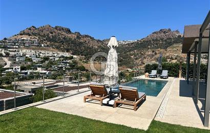 Yalıkavak SebaTaş Evler TekKat 4+1 Deniz Manzaralı Havuzlu Villa