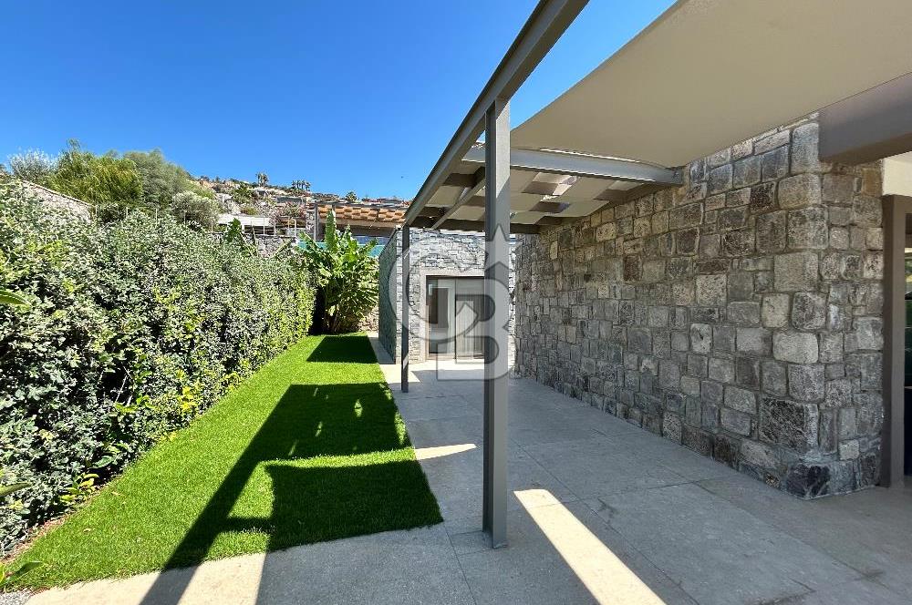 Yalıkavak SebaTaş Evler TekKat 4+1 Deniz Manzaralı Havuzlu Villa