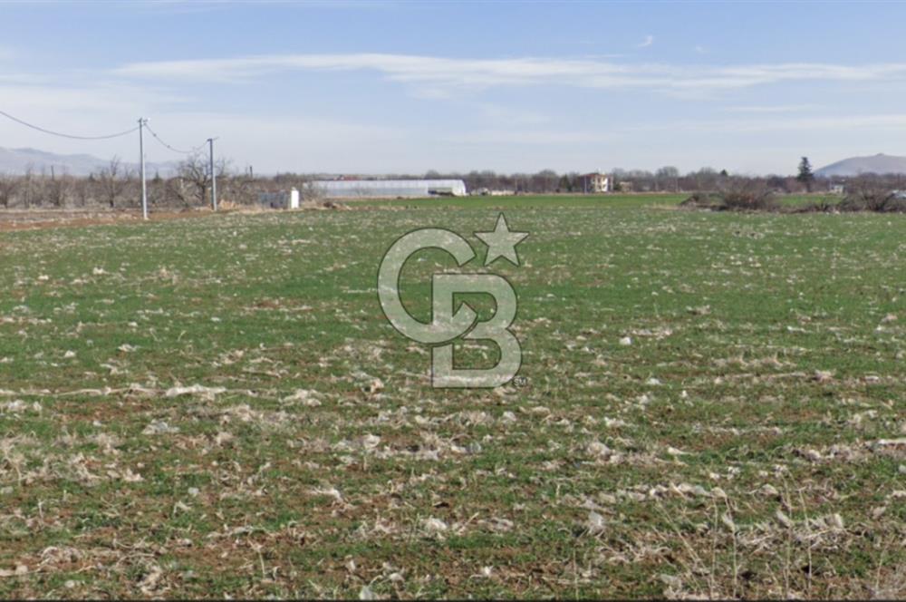 KEMERHİSAR ÇAYIR MEVKİİNDE 497 M² VİLLALIK ARSA – YATIRIM FIRSATI