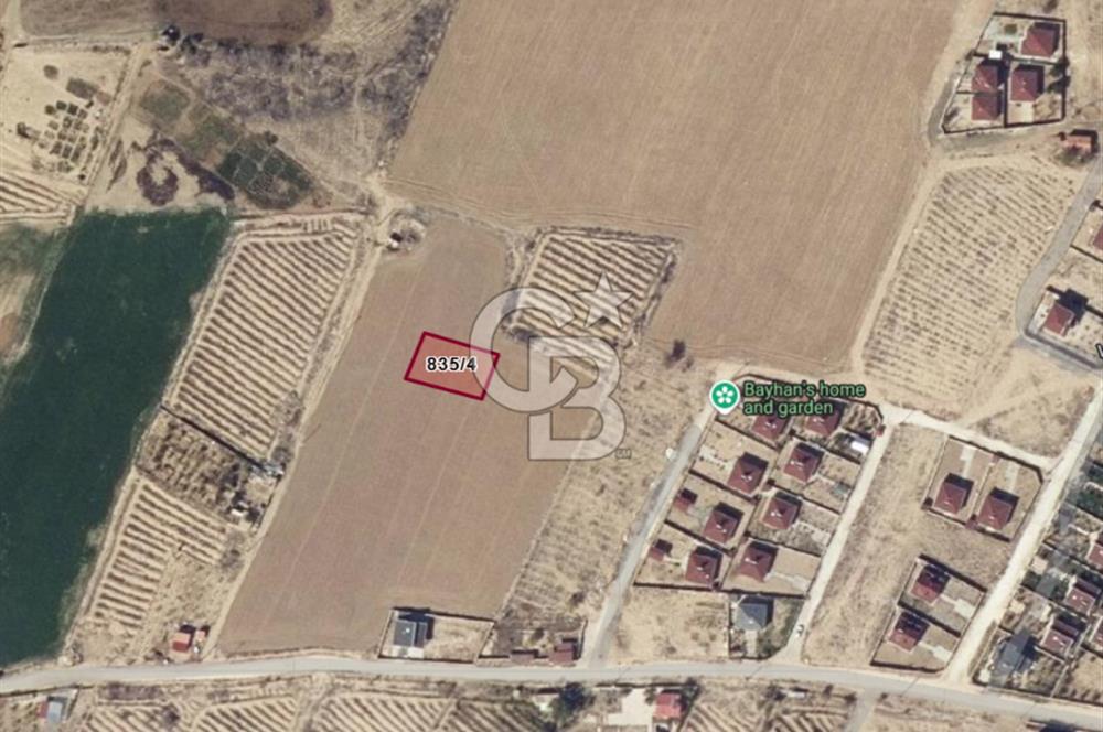 KEMERHİSAR ÇAYIR MEVKİİNDE 497 M² VİLLALIK ARSA – YATIRIM FIRSATI