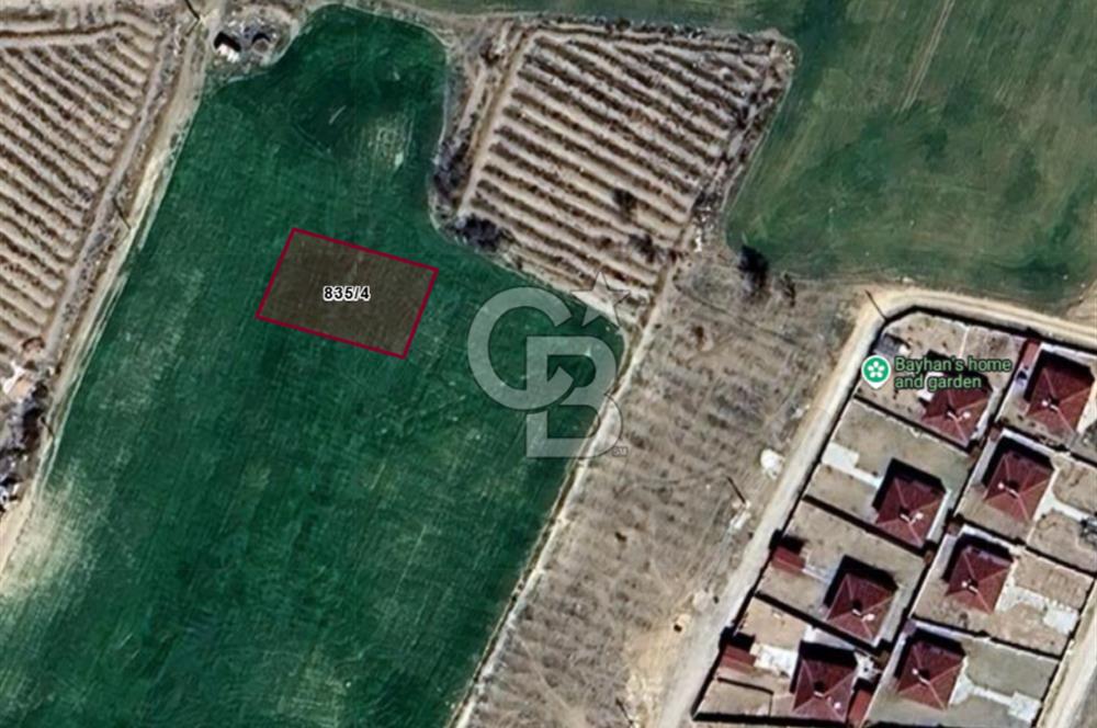 KEMERHİSAR ÇAYIR MEVKİİNDE 497 M² VİLLALIK ARSA – YATIRIM FIRSATI