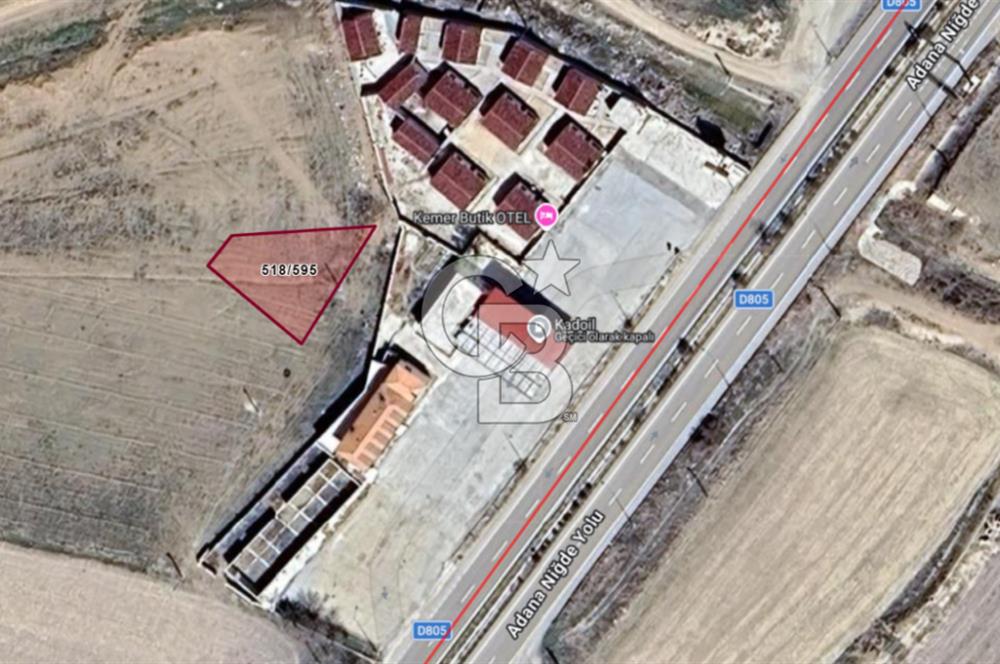 KEMERHİSAR TEPE'DE 540 M² 2 KATA İMARLI VİLLALIK ARSA