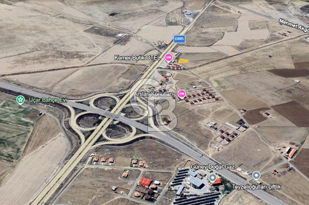 KEMERHİSAR TEPE'DE 540 M² 2 KATA İMARLI VİLLALIK ARSA