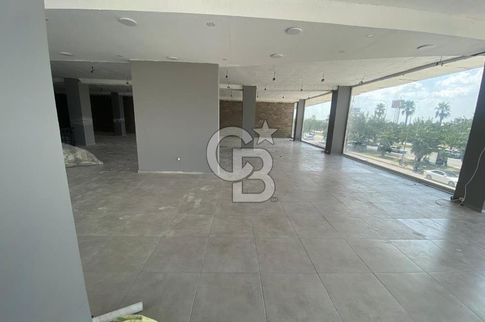 Adana Öğretmenler Bulvarı'nda 1.000 m² Satılık Prestijli Ticari
