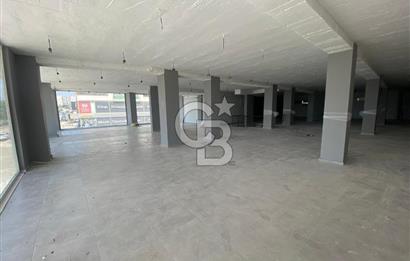 Adana Öğretmenler Bulvarı'nda 1.000 m² Satılık Prestijli Ticari