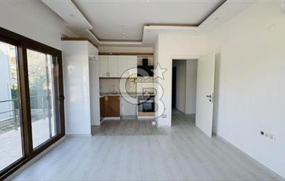 Foça Yenibağarası Mah. Kiralık 2+1 Bahçe Katı Daire