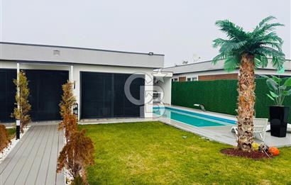 YAŞAMKÖY DOSTLAR LOCA SİTESİNDE HAVUZLU MÜSTAKİL EV