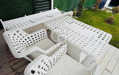YAŞAMKÖY DOSTLAR LOCA SİTESİNDE HAVUZLU MÜSTAKİL EV
