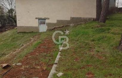 Manisa Kula Bebekli İçinde Kargir Ev Bulunan Arsa CB PH
