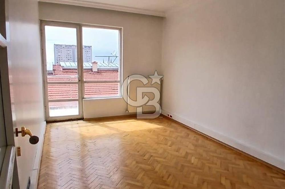 HOŞDERE CADDESİ ESKİ DENİZATI PASTANESİ ÜSTÜ SATILIK 3+1 DUBLEKS