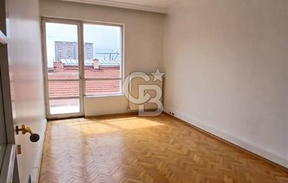 HOŞDERE CADDESİ ESKİ DENİZATI PASTANESİ ÜSTÜ SATILIK 3+1 DUBLEKS