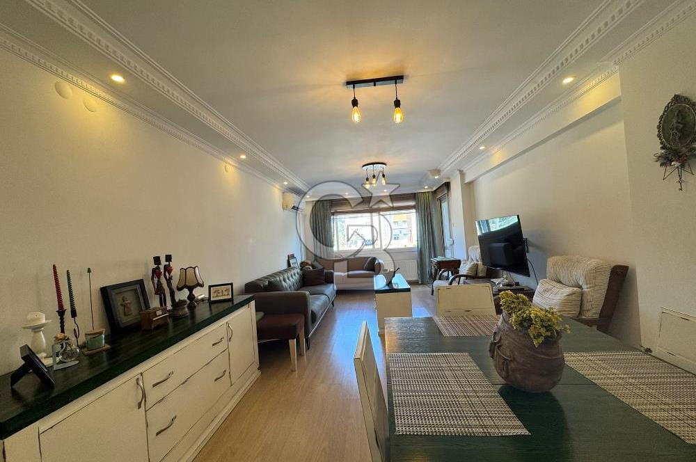 BOSTANLI’DA ÖNÜ AÇIK KARANLIK ODASI YOK KÖŞE SATILIK 3 + 1 DAİRE