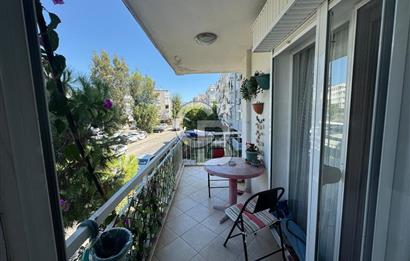 BOSTANLI’DA ÖNÜ AÇIK KARANLIK ODASI YOK KÖŞE SATILIK 3 + 1 DAİRE
