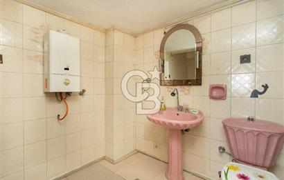 Bostanlı'da Sahile Yakın Satılık 4+1 Dubleks Daire