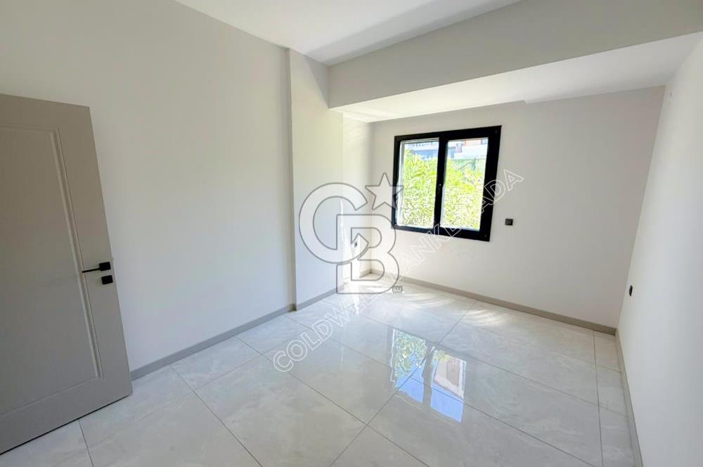 LAVİN PARK SİTESİNDE ÖZEL BAHÇELİ 3+1 SATILIK DAİRE