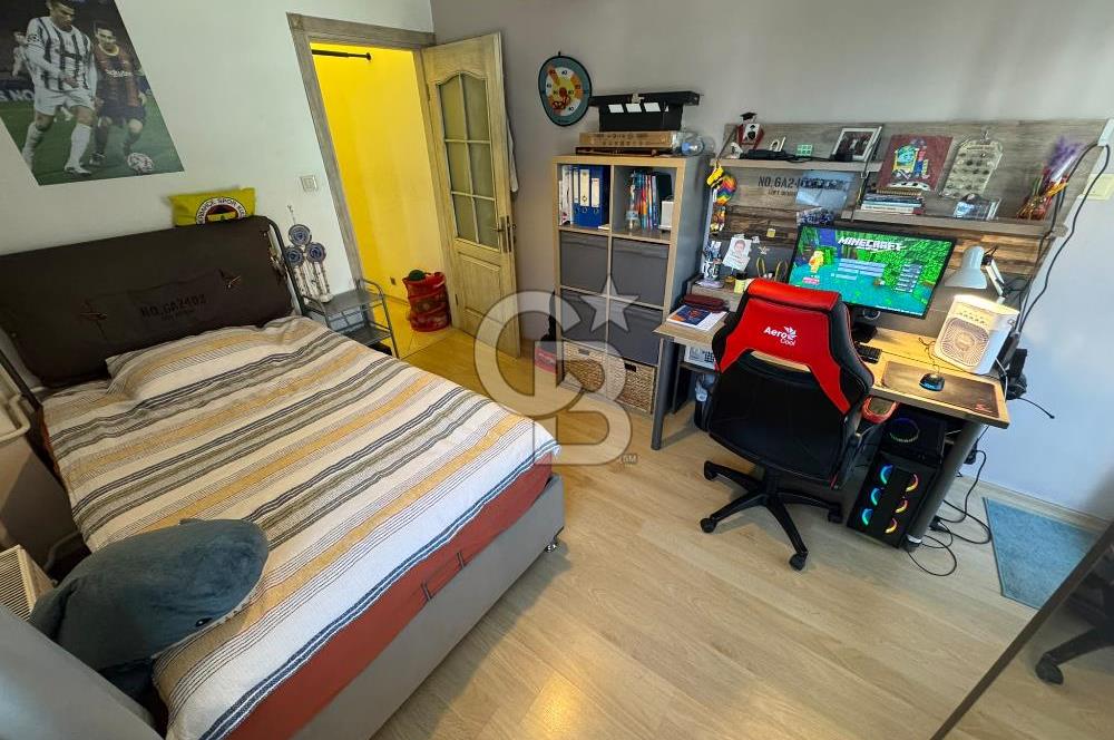 BOSTANLI’DA ÖNÜ AÇIK KARANLIK ODASI YOK KÖŞE SATILIK 3 + 1 DAİRE