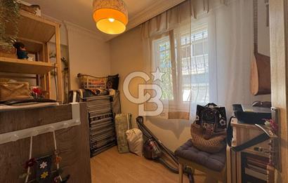 BOSTANLI’DA ÖNÜ AÇIK KARANLIK ODASI YOK KÖŞE SATILIK 3 + 1 DAİRE