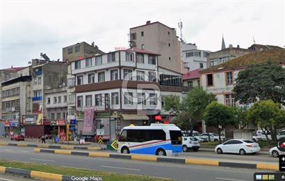 PAZARKAPI SAHİLDE ANA YOL ÜZERİ SATILIK TİCARİ İMARLI ARSA