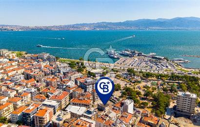 Bostanlı'da Sahile Yakın Satılık 4+1 Dubleks Daire