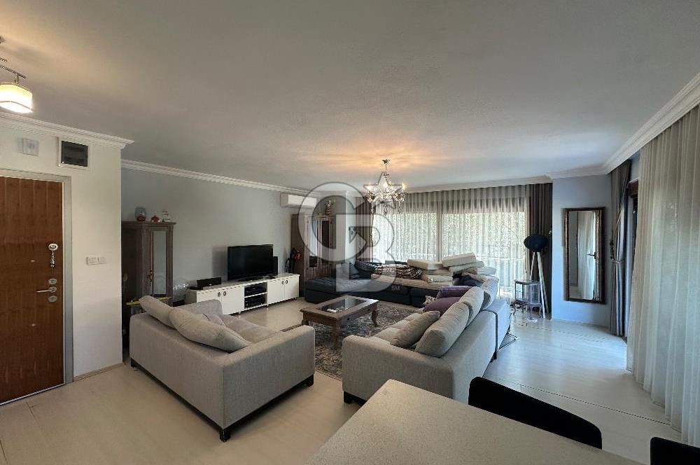 Ayvalık Sefa Çamlıkta Kiralık Merkezi Sistem Villa