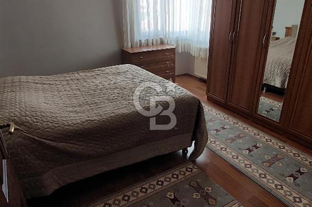 CEVİZLİDERE'DE CADDE ÜZERİ MERKEZİ LOKASYONDA KİRALIK 3+1 DAİRE