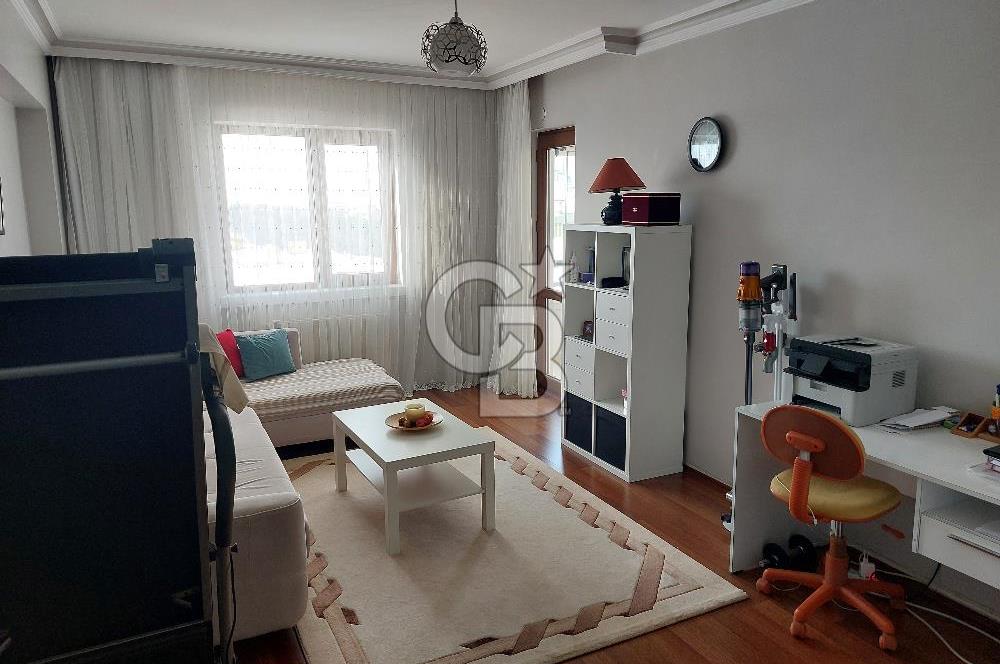 CEVİZLİDERE'DE CADDE ÜZERİ MERKEZİ LOKASYONDA KİRALIK 3+1 DAİRE