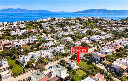 Bodrum Akyarlar Kalekent Sitesinde 262 M² İmarlı Villa Arsası
