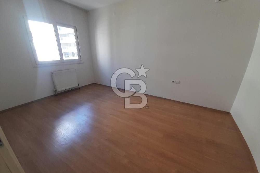 Narlıdere Yenikale nin en gözde Sitesinde Satılık Daire