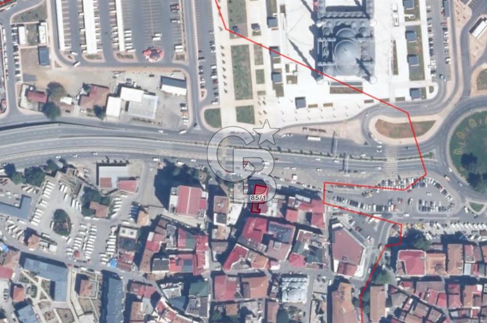 PAZARKAPI SAHİLDE ANA YOL ÜZERİ SATILIK TİCARİ İMARLI ARSA
