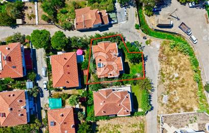 Ayvalık Sefa Çamlıkta Kiralık Merkezi Sistem Villa