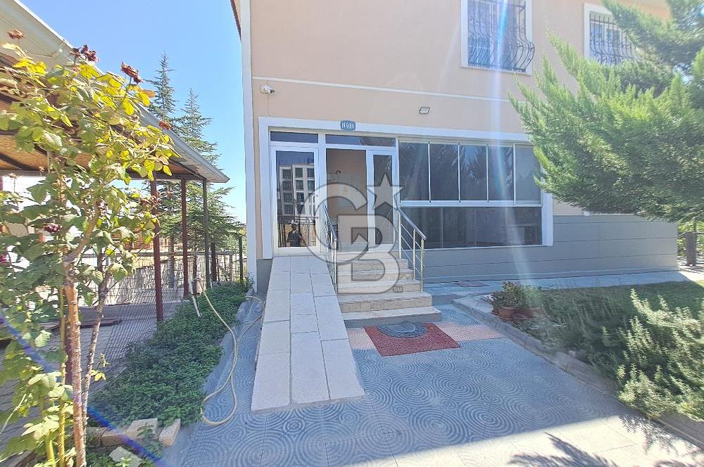 YENİ BAĞLICA DA 1230 M² ARSA İÇİN DE 314 M² TRİPLEKS VİLLA