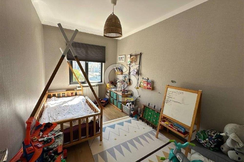 Saray Fatih Mah.,Site İçerisinde, 4.Kat,210 m²,4+1,Satılık Daire