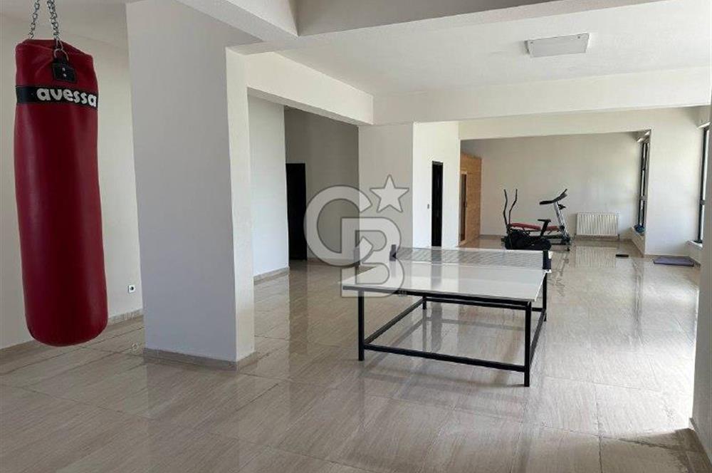 Saray Fatih Mah.,Site İçerisinde, 4.Kat,210 m²,4+1,Satılık Daire