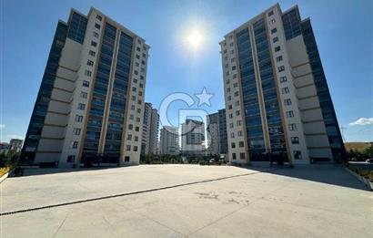Saray Fatih Mah.,Site İçerisinde, 4.Kat,210 m²,4+1,Satılık Daire