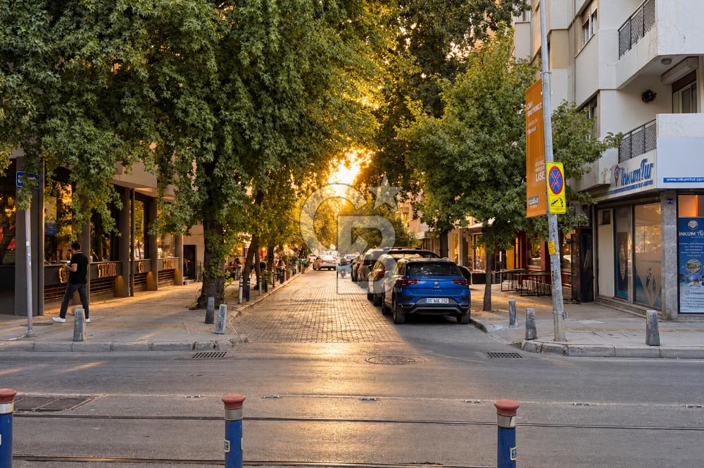 TEOKTAN | GÜL SOKAKTA OTOPARKLI 3+1 142 M² NET ARA KAT DAİRE