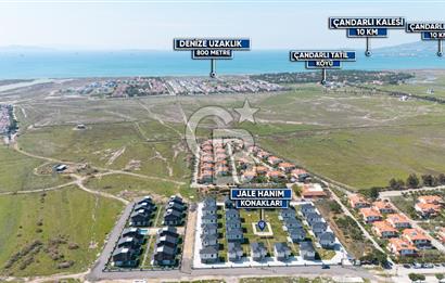 Çandarlı'da Denize Yakın , Site İçi , Havuzlu , Otoparklı Villa