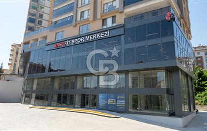SELÇUKLU CD. 880 M² NET GENİŞ CAM CEPHELİ KİRALIK DÜKKAN