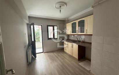HEKİMLER SİTESİNDE MUHTEŞEM KONUMDA ŞÖMİNELİ 3+1 SATILIK DAİRE