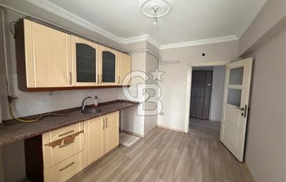 HEKİMLER SİTESİNDE MUHTEŞEM KONUMDA ŞÖMİNELİ 3+1 SATILIK DAİRE