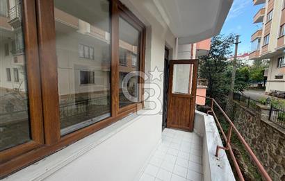 HEKİMLER SİTESİNDE MUHTEŞEM KONUMDA ŞÖMİNELİ 3+1 SATILIK DAİRE