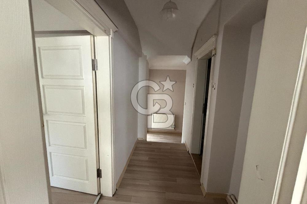 HEKİMLER SİTESİNDE MUHTEŞEM KONUMDA ŞÖMİNELİ 3+1 SATILIK DAİRE