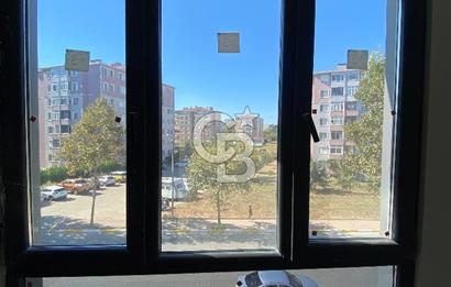 SİLİVRİ YENİ MAHALLE 125. YIL CADDESİ’NDE SIFIR 3+1 ARA KAT