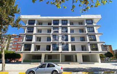 SİLİVRİ YENİ MAHALLE 125. YIL CADDESİ’NDE SIFIR 3+1 ARA KAT