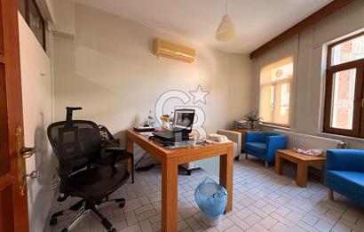 Biga’nın Merkezinde Satılık İşyeri Ofis