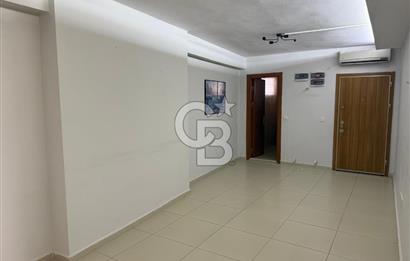 Gaziemir Önder caddesinde Ana Arter üzerinde Geniş Ofis