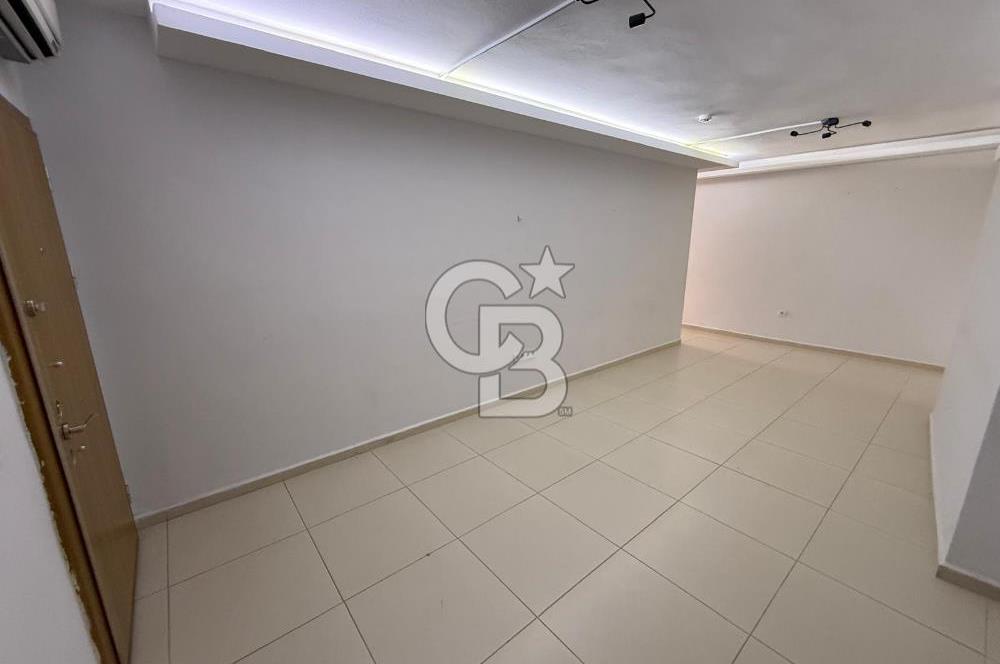Gaziemir Önder caddesinde Ana Arter üzerinde Geniş Ofis
