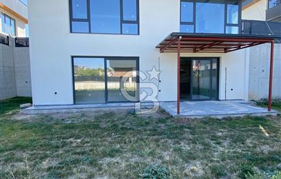 AŞAĞI YURTÇU YURTKENT ANKARA VİLLALARI ‘NDA  SIFIR 6+2 SATILIK VİLLA