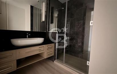 ÇAYYOLU SANTRA'DA 3 CEPHELİ 4+1 SATILIK DAİRE