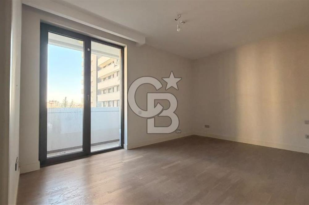 ÇAYYOLU SANTRA'DA 3 CEPHELİ 4+1 SATILIK DAİRE