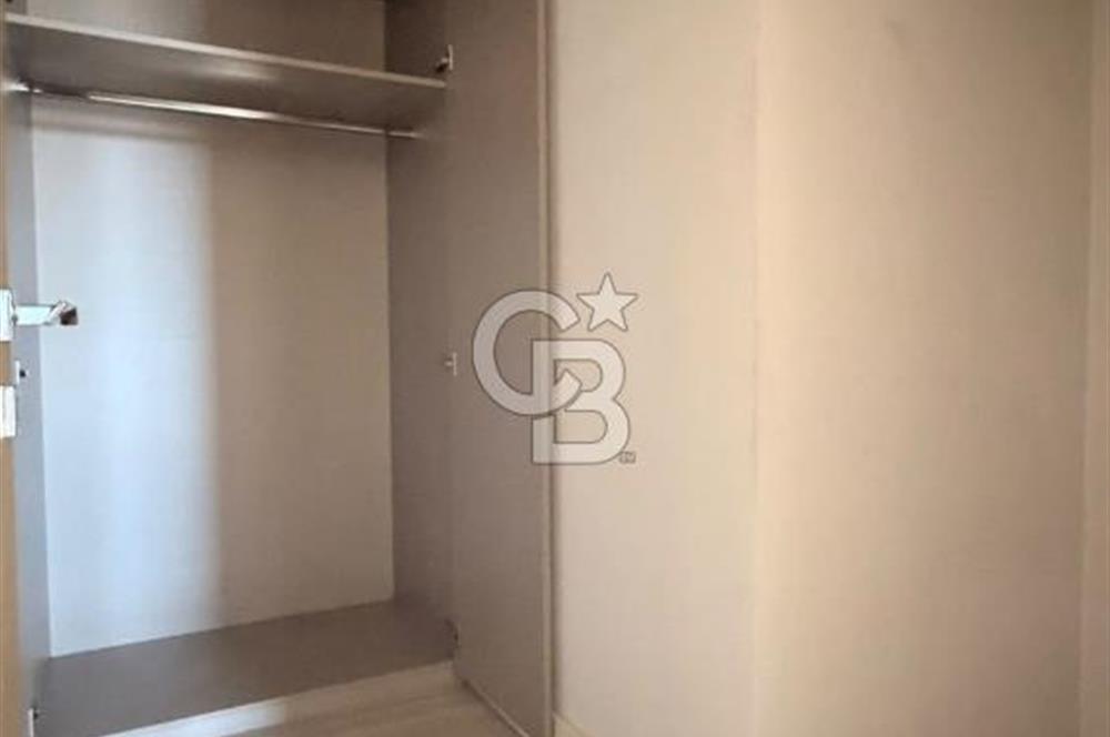ÇAYYOLU SANTRA'DA 3 CEPHELİ 4+1 SATILIK DAİRE